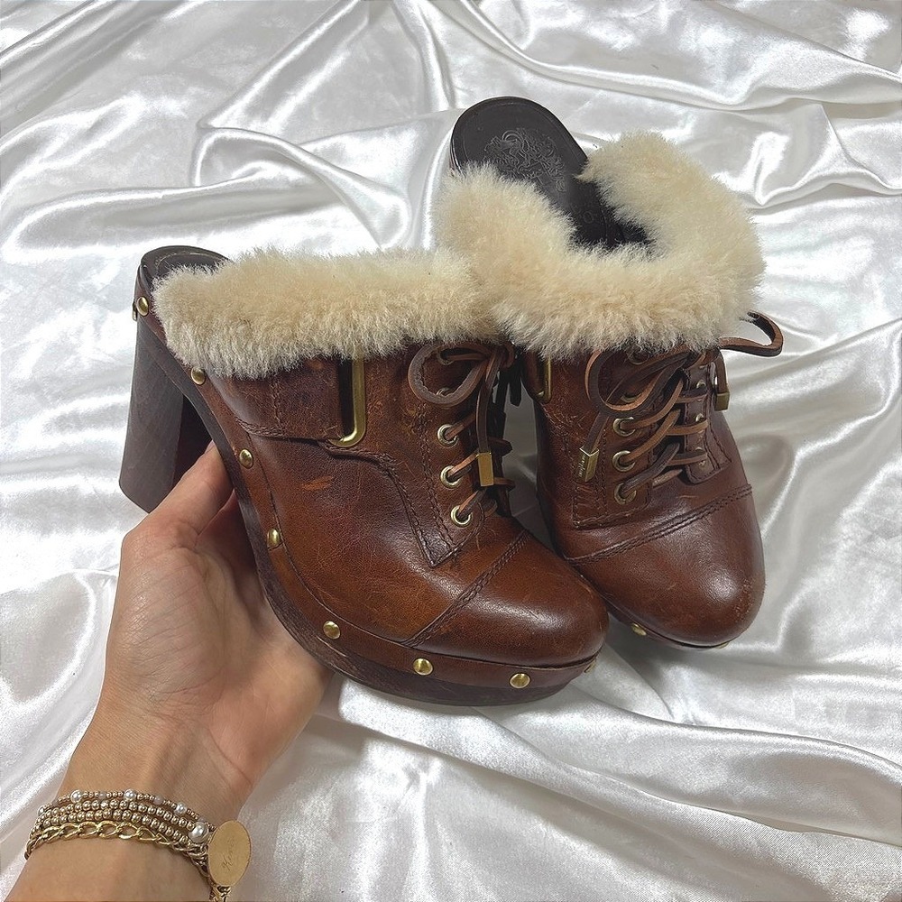 vintage Vince Camuto Mules Brown Good Shearling Leather Lace Up Wood Clogs